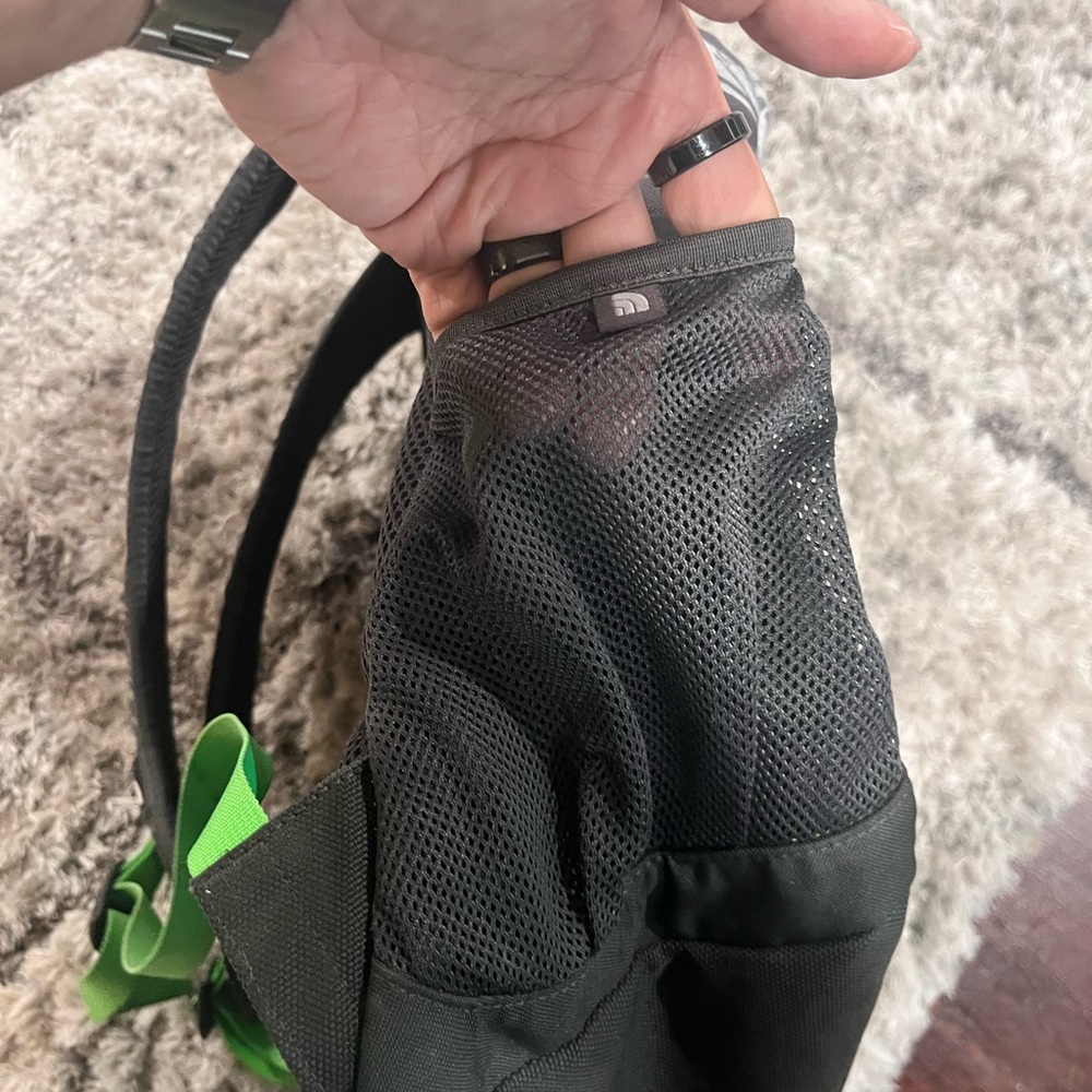 The North Face Haystack Men's Camouflage and Green Backpack - Picture 6 of 6